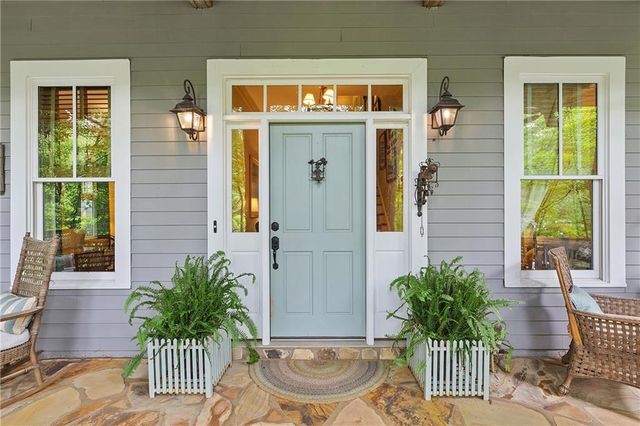 9032 Selborne Lane, Chattahoochee Hills, GA 30268