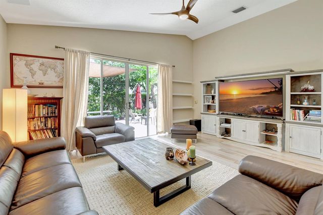 8599 VIA GIARDINO 1, Boca Raton, FL 33433