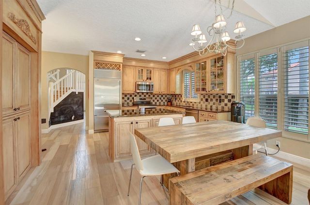 8599 VIA GIARDINO 1, Boca Raton, FL 33433
