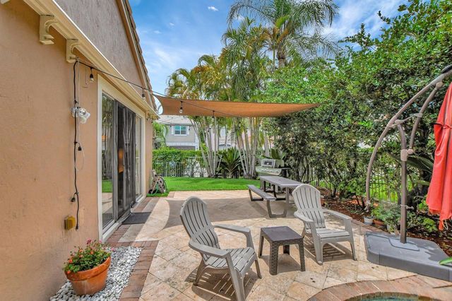 8599 VIA GIARDINO 1, Boca Raton, FL 33433