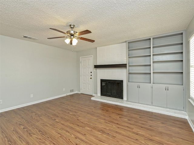 1010 Cushing DR B, Round Rock, TX 78664