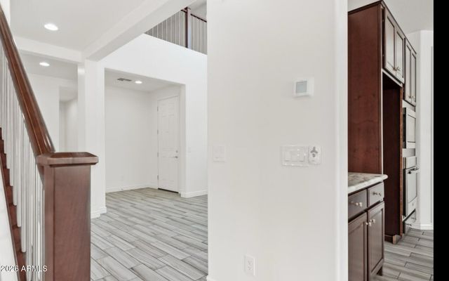 13627 S 45th Street, Phoenix, AZ 85044