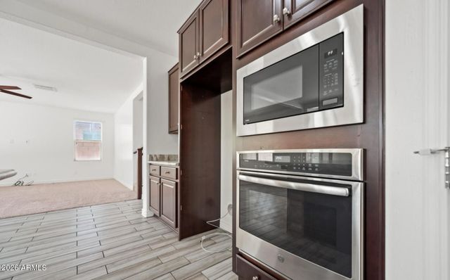 13627 S 45th Street, Phoenix, AZ 85044