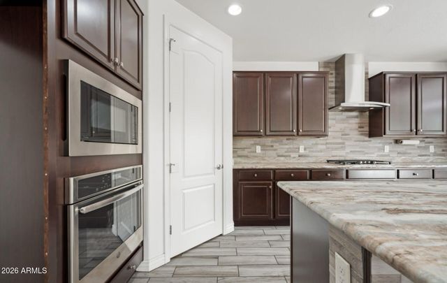 13627 S 45th Street, Phoenix, AZ 85044