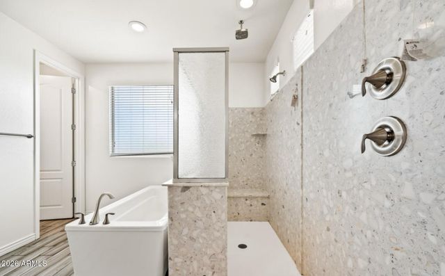 13627 S 45th Street, Phoenix, AZ 85044
