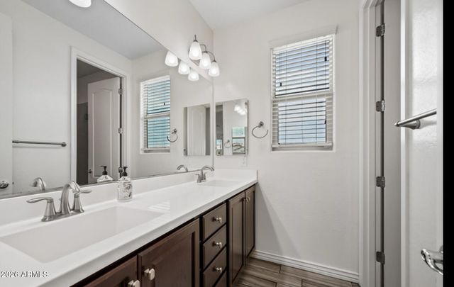 13627 S 45th Street, Phoenix, AZ 85044