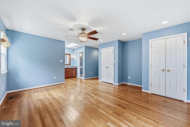 1432 FILENE CT, Vienna, VA 22182
