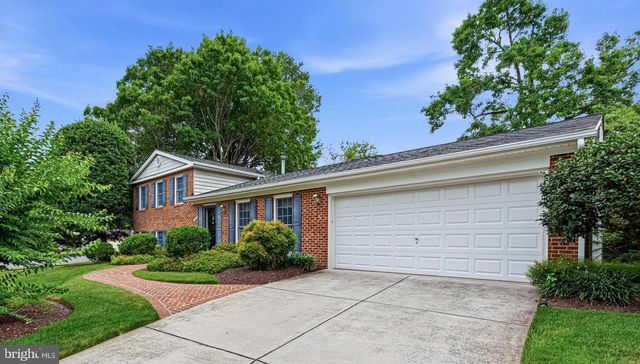 1432 FILENE CT, Vienna, VA 22182