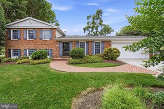 1432 FILENE CT, Vienna, VA 22182