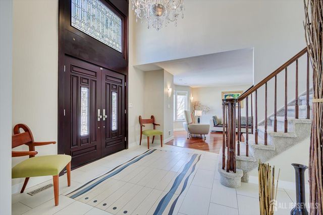 37 Jernee Drive, East Brunswick, NJ 08816