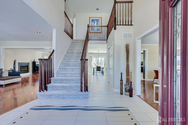 37 Jernee Drive, East Brunswick, NJ 08816