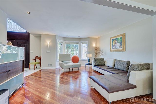 37 Jernee Drive, East Brunswick, NJ 08816