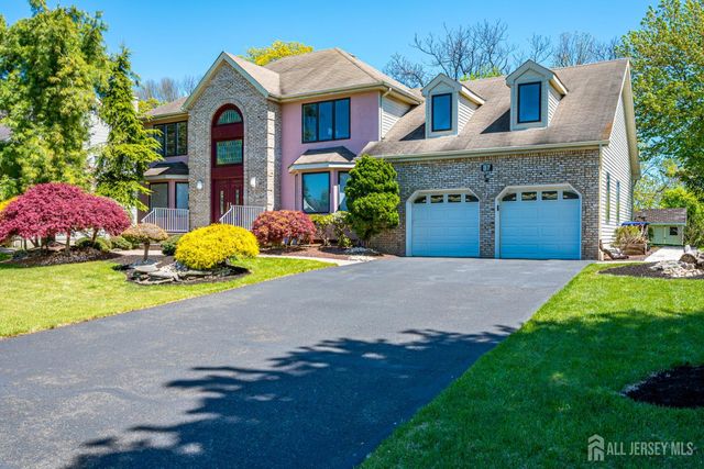 37 Jernee Drive, East Brunswick, NJ 08816