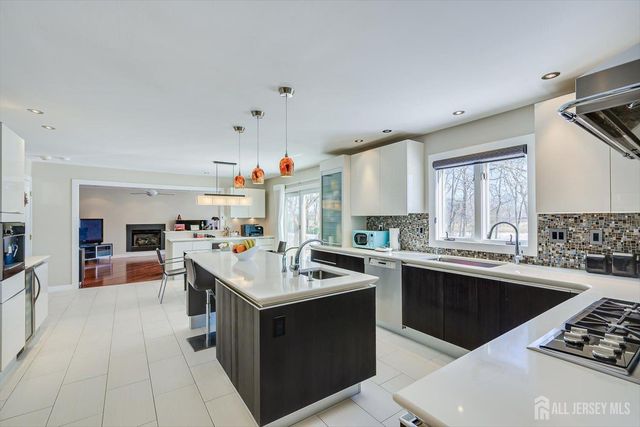 37 Jernee Drive, East Brunswick, NJ 08816