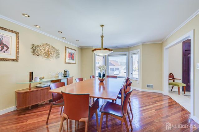 37 Jernee Drive, East Brunswick, NJ 08816