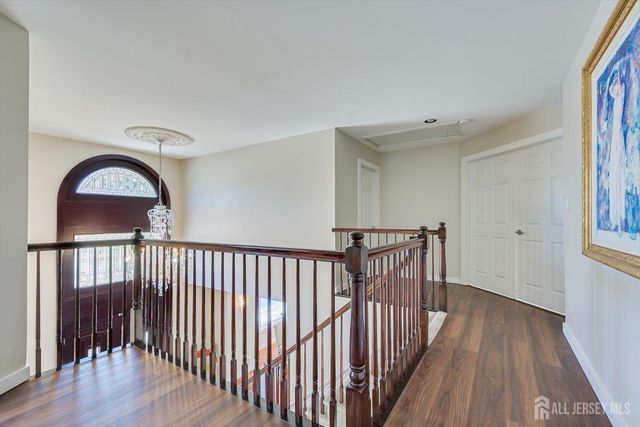 37 Jernee Drive, East Brunswick, NJ 08816