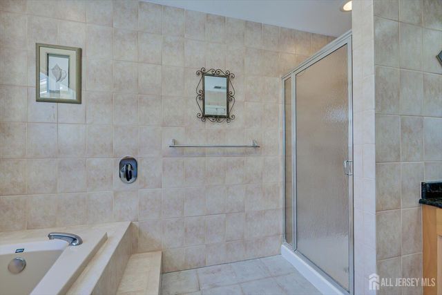 37 Jernee Drive, East Brunswick, NJ 08816