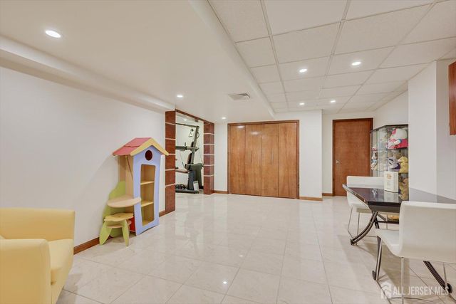 37 Jernee Drive, East Brunswick, NJ 08816
