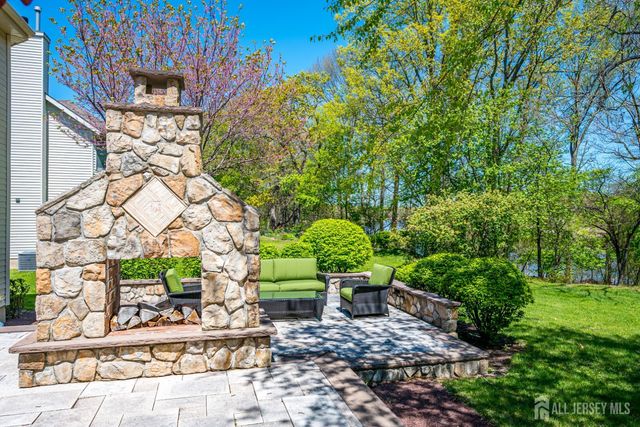 37 Jernee Drive, East Brunswick, NJ 08816
