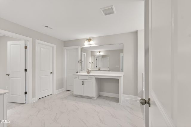 355 Margot Manor Drive, Benson, NC 27504
