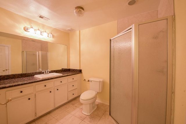 1535 W 25th Street, Houston, TX 77008
