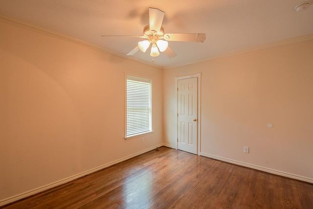 1535 W 25th Street, Houston, TX 77008
