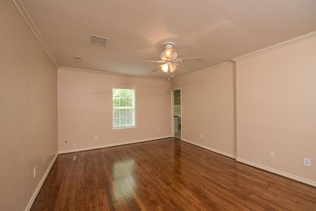 1535 W 25th Street, Houston, TX 77008