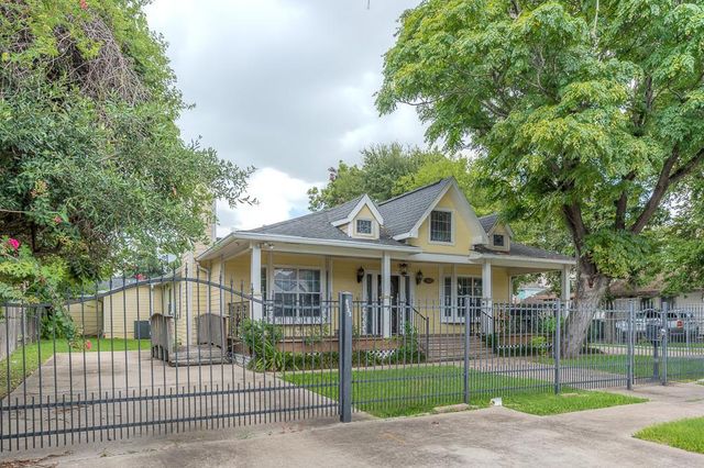 1535 W 25th Street, Houston, TX 77008