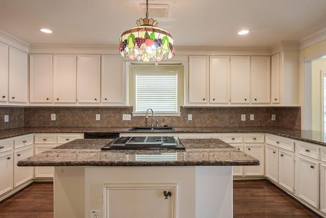 1535 W 25th Street, Houston, TX 77008