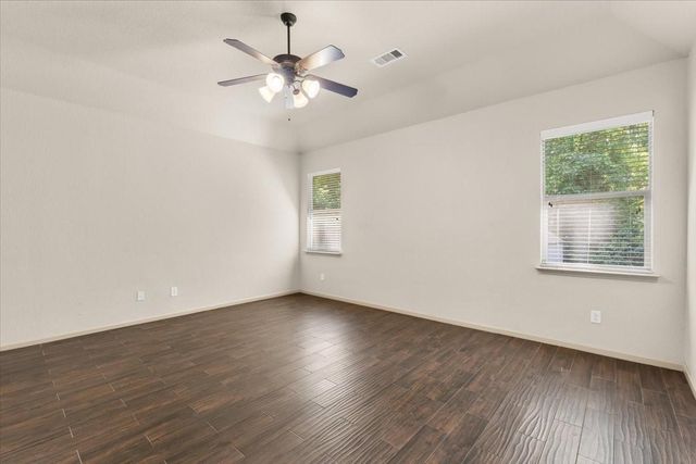 162 W Heritage Mill Circle, Tomball, TX 77375