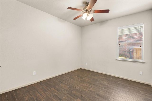 162 W Heritage Mill Circle, Tomball, TX 77375