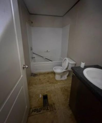 8356 Bennett Road W, Grand Bay, AL 36541