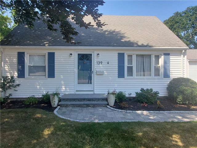 139 Coggeshall Avenue, Newport, RI 02840