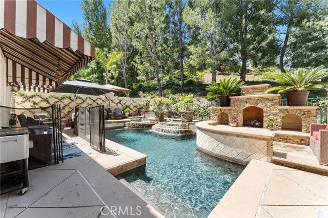 919 S Silver Star, Anaheim, CA 92808