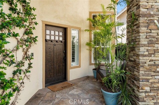 919 S Silver Star, Anaheim, CA 92808