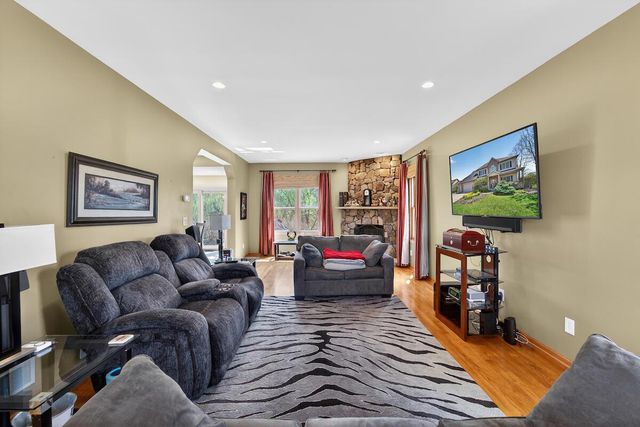 1375 110TH STREET, Pleasant Prairie, WI 53158
