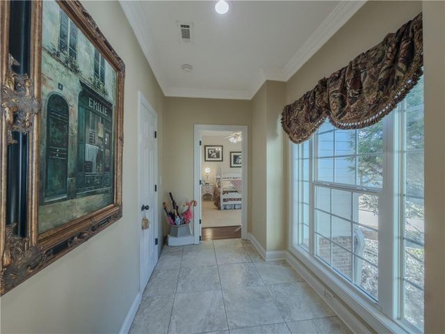 410 Caldwell Lane, Hoschton, GA 30548