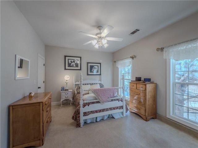 410 Caldwell Lane, Hoschton, GA 30548