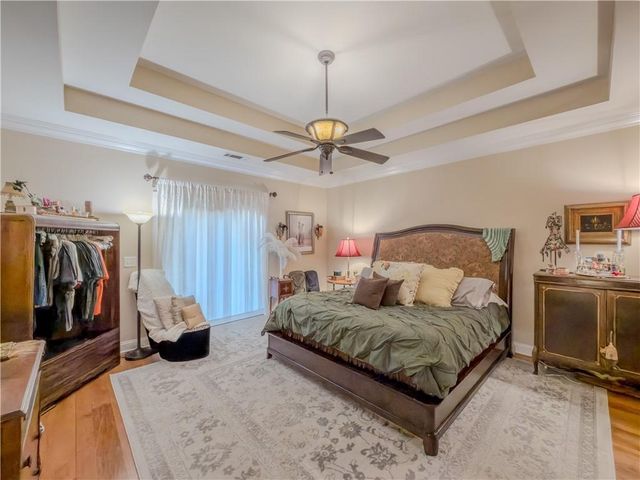 410 Caldwell Lane, Hoschton, GA 30548