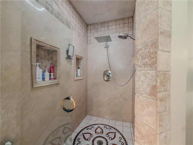 410 Caldwell Lane, Hoschton, GA 30548