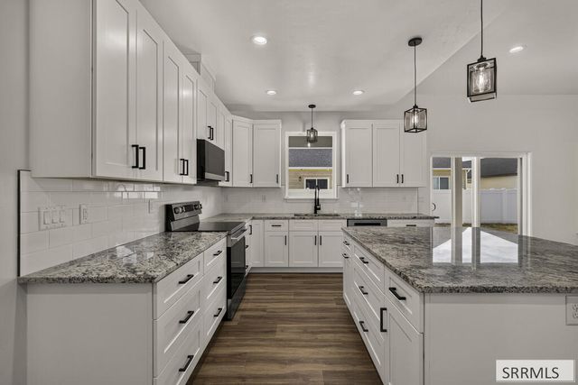 396 Camas Street, Sugar City, ID 83448