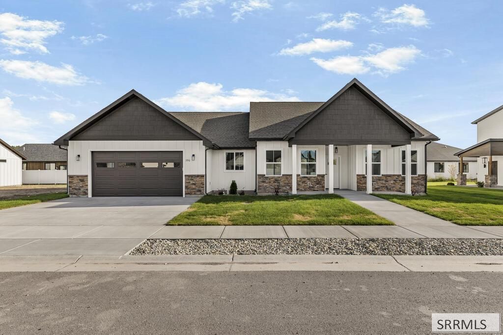 396 Camas Street, Sugar City, ID 83448