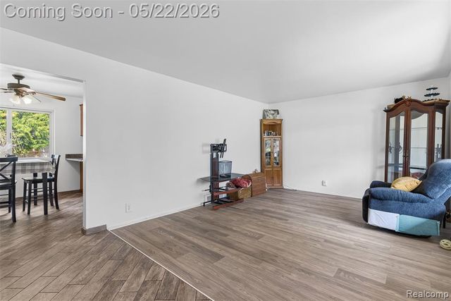4821 Shelbyshire Drive, Utica, MI 48316