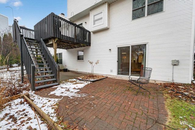 2925 Maple Run Drive, Madison, WI 53719