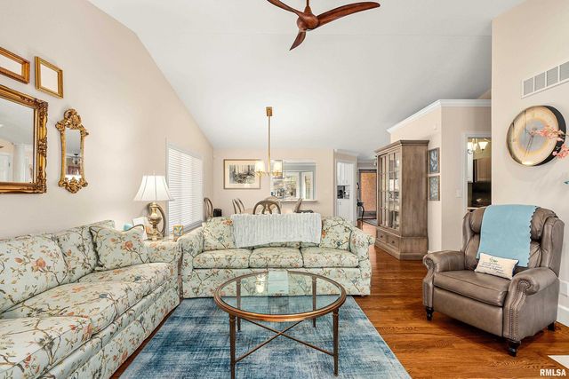 10415 N PHEASANT Lane, Peoria, IL 61615