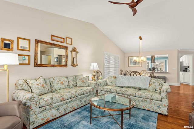 10415 N PHEASANT Lane, Peoria, IL 61615