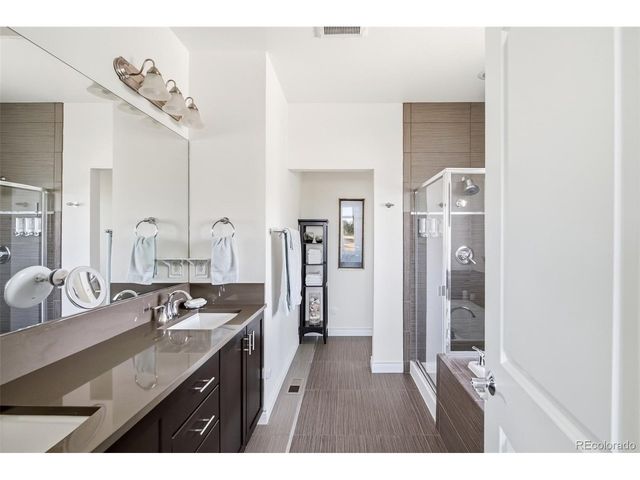 2146 Hecla Dr B, Louisville, CO 80027