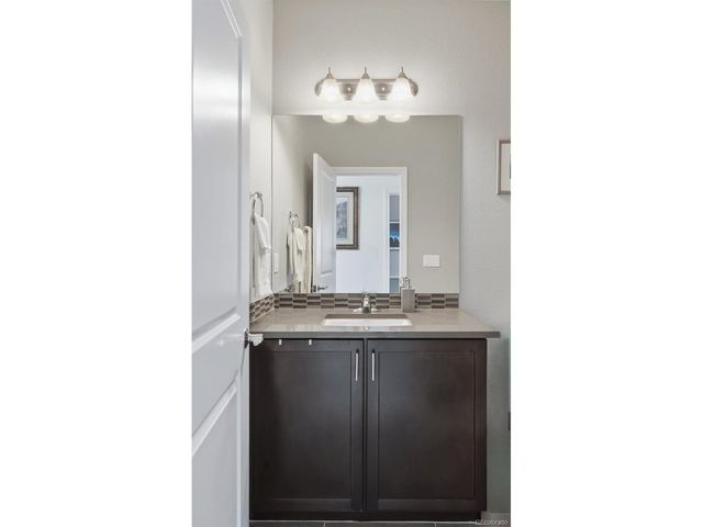 2146 Hecla Dr B, Louisville, CO 80027