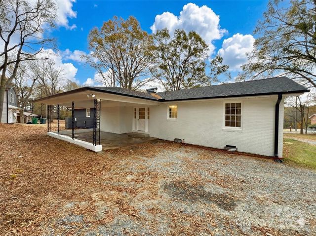 221 Pecan Drive, Oakboro, NC 28129