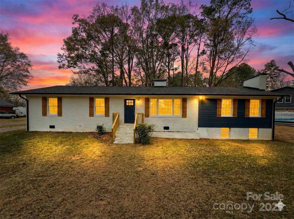 221 Pecan Drive, Oakboro, NC 28129